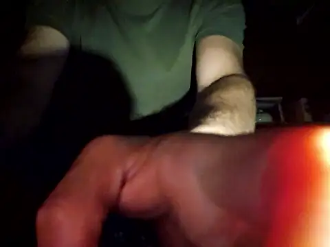 Snapshot of Dani199021 chatting on April 7, 10:11 pm Dani199021 online show from April 7, 10:11 pm