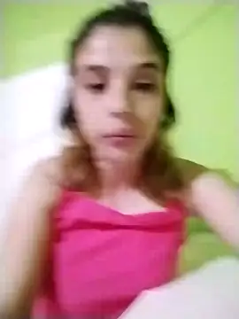 Snapshot of mariamac420 chatting on December 20, 6:19 am mariamac420 online show from December 20, 6:19 am