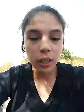 Snapshot of mariamac420 chatting on December 18, 12:29 pm mariamac420 online show from December 18, 12:29 pm