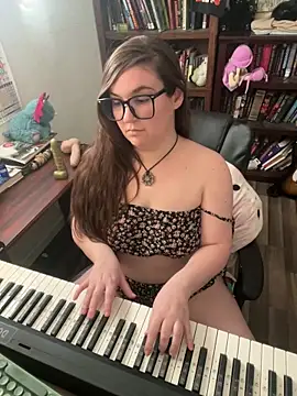 Adobe Angel online show from February 4, 9:10 pm