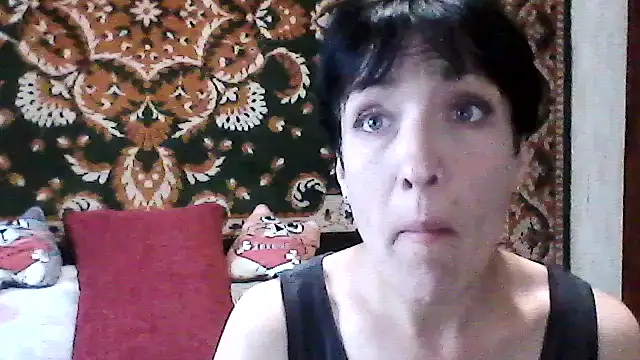 SunnyAmorre online show from May 18, 6:29 am