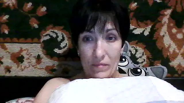 SunnyAmorre online show from October 1, 8:35 pm