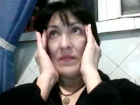 SunnyAmorre online show from March 8, 10:45 pm