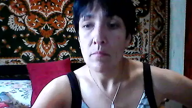SunnyAmorre online show from June 8, 9:43 am