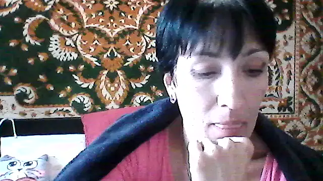 SunnyAmorre online show from May 29, 9:04 am