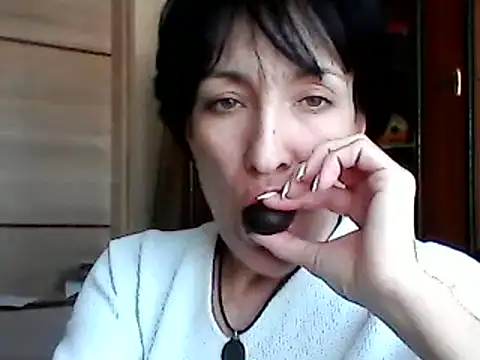 SunnyAmorre online show from March 14, 11:56 am