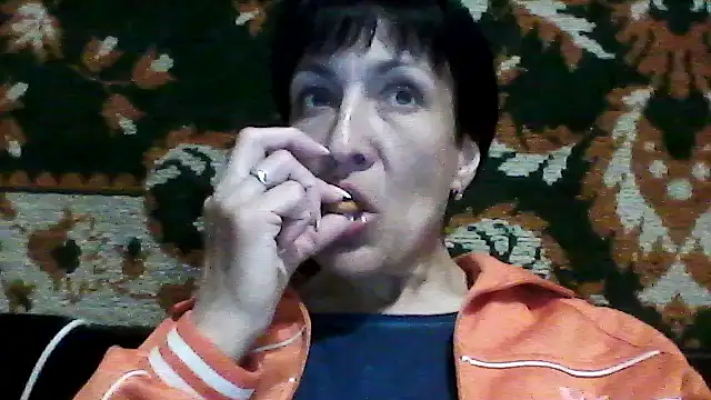 SunnyAmorre online show from April 26, 7:33 pm