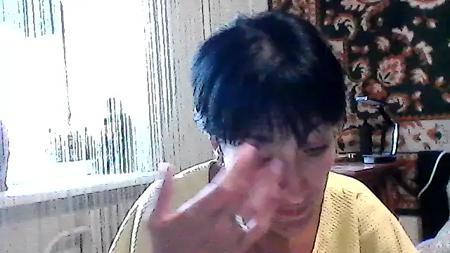 SunnyAmorre online show from July 14, 7:35 am