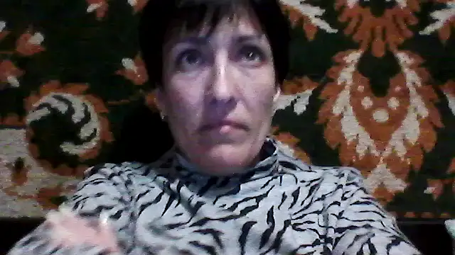 SunnyAmorre online show from April 30, 8:05 pm