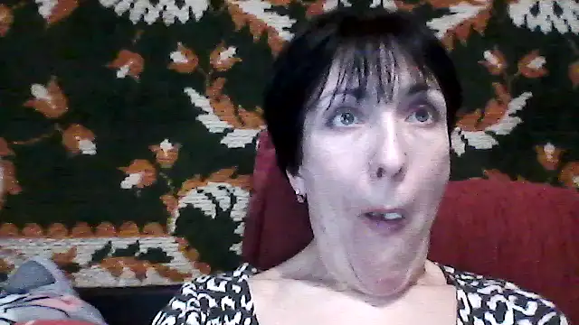 SunnyAmorre online show from December 19, 10:06 am