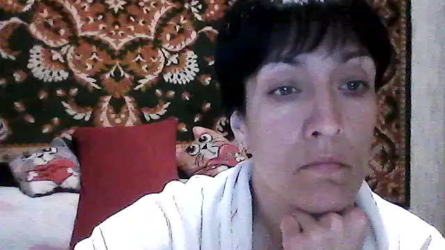 SunnyAmorre online show from April 1, 1:23 pm