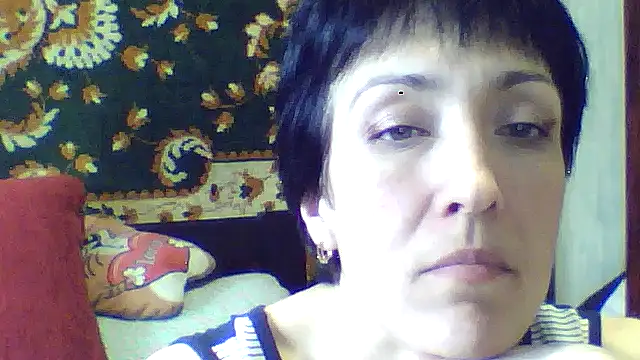 SunnyAmorre online show from February 13, 10:15 am