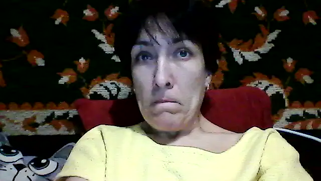 SunnyAmorre online show from December 23, 8:35 am