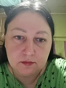 Rini333 online show from October 28, 5:45 pm