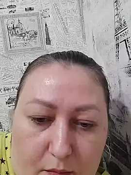 Rini333 online show from November 8, 4:43 pm