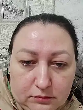 Rini333 online show from February 6, 6:31 am