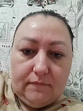 Rini333 online show from February 13, 7:52 am