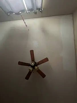 jck1m0t online show from January 26, 5:13 pm