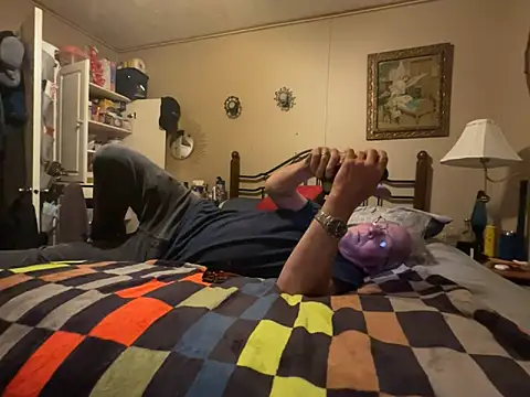 jck1m0t online show from April 14, 12:15 am