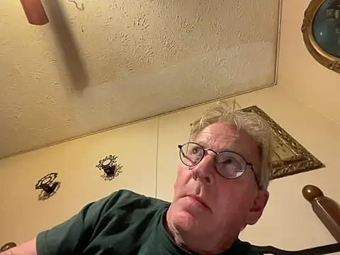 jck1m0t online show from May 21, 4:10 am