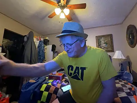 jck1m0t online show from April 4, 11:33 pm