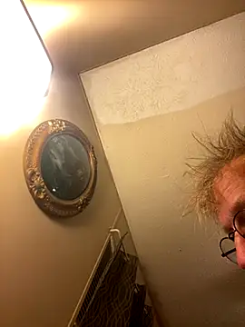 Snapshot of jck1m0t chatting on October 24, 2:43 am jck1m0t online show from October 24, 2:43 am