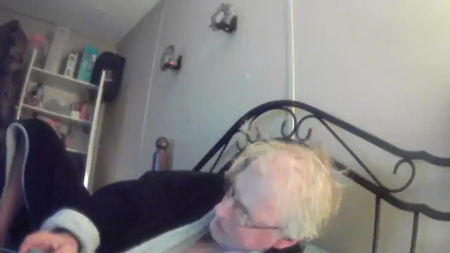 Snapshot of jck1m0t chatting on November 23, 12:37 pm jck1m0t online show from November 23, 12:37 pm