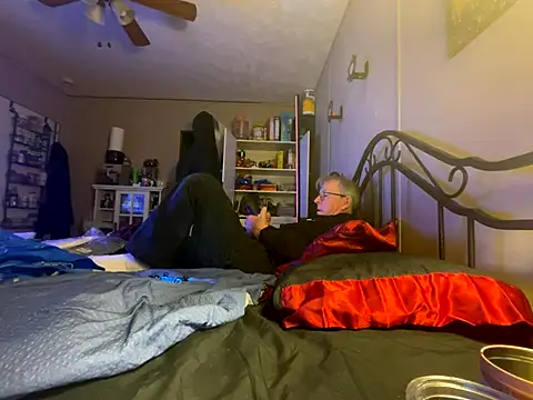 jck1m0t online show from December 17, 4:17 am