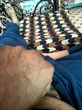 Snapshot of deshimund chatting on November 12, 2:04 am deshimund online show from November 12, 2:04 am