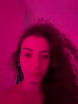 Snapshot of ninapoledance chatting on February 8, 8:28 pm ninapoledance online show from February 8, 8:28 pm