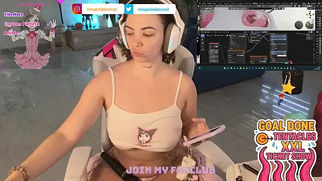 Snapshot of ninapoledance chatting on January 15, 2:20 pm ninapoledance online show from January 15, 2:20 pm