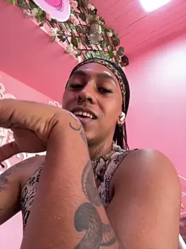 AmberRaus online show from September 22, 6:25 pm