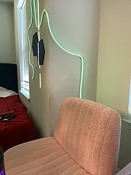 EatSweetMolly online show from February 23, 12:37 pm