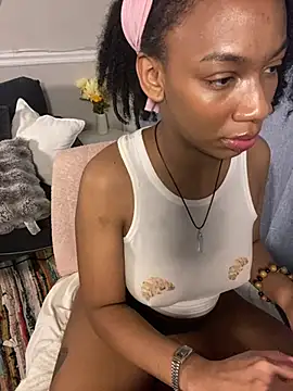 EatSweetMolly online show from January 15, 5:22 am