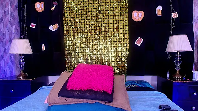 shelsyloreds online show from September 17, 11:56 am