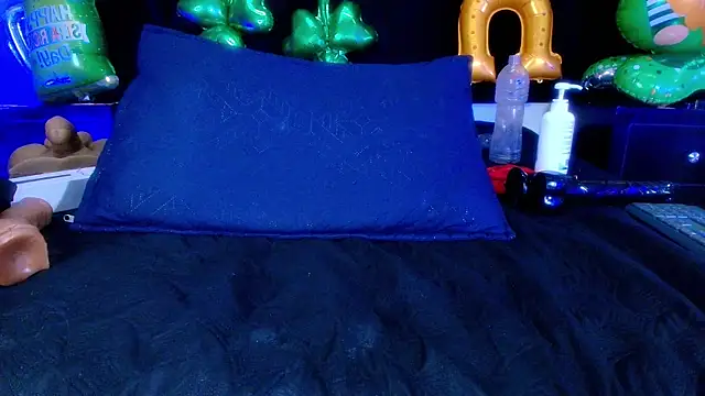 shelsyloreds online show from March 14, 6:07 pm