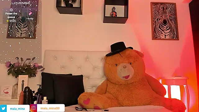 Sharon smiith online show from October 2, 1:09 am