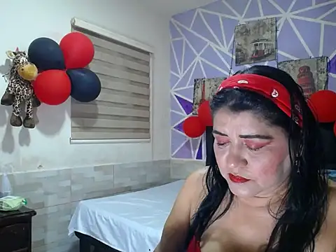 sofia millerx online show from February 9, 9:13 pm