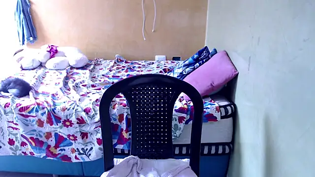 Snapshot of yulieth_bbw chatting on November 2, 6:35 pm yulieth bbw online show from November 2, 6:35 pm