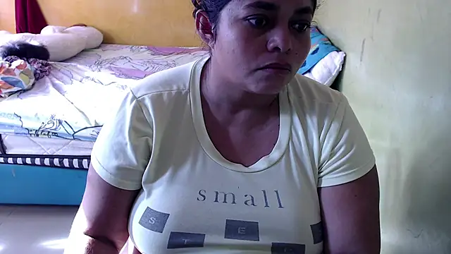 yulieth bbw online show from April 27, 12:25 pm