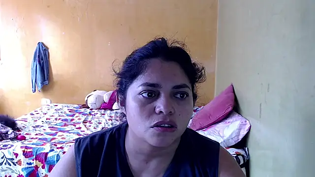 Snapshot of yulieth_bbw chatting on November 16, 1:38 pm yulieth bbw online show from November 16, 1:38 pm