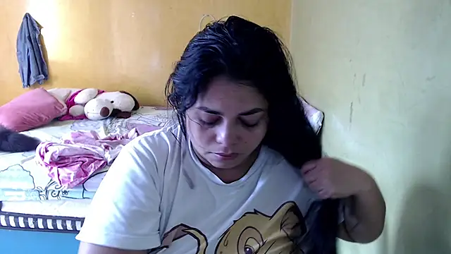 Snapshot of yulieth_bbw chatting on November 3, 12:53 pm yulieth bbw online show from November 3, 12:53 pm