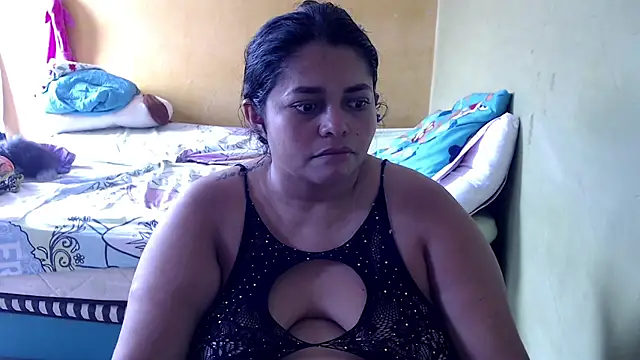 Snapshot of yulieth_bbw chatting on February 7, 7:00 pm yulieth bbw online show from February 7, 7:00 pm