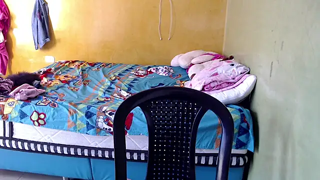 Snapshot of yulieth_bbw chatting on December 2, 1:35 pm yulieth bbw online show from December 2, 1:35 pm