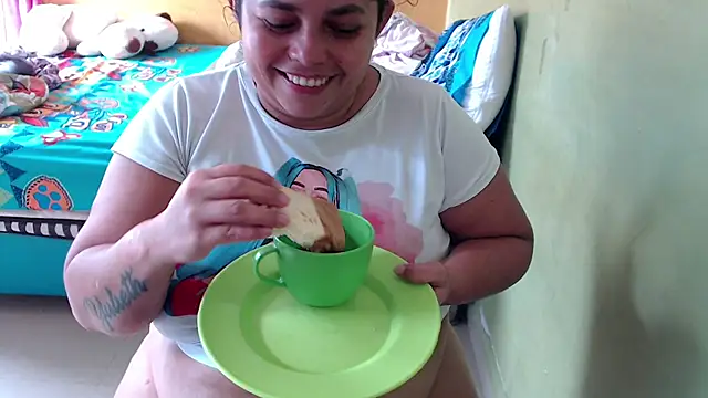 yulieth bbw online show from April 16, 6:19 pm