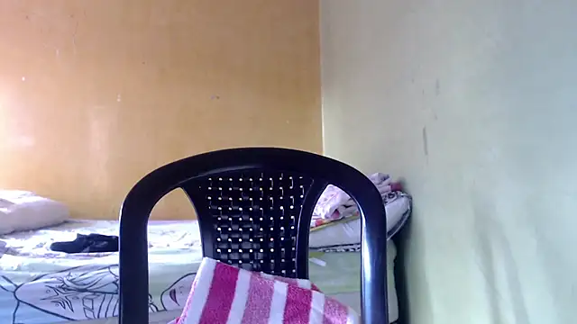 Snapshot of yulieth_bbw chatting on July 4, 12:53 pm yulieth bbw online show from July 4, 12:53 pm