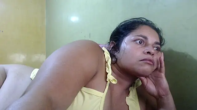 yulieth bbw online show from March 15, 11:28 pm