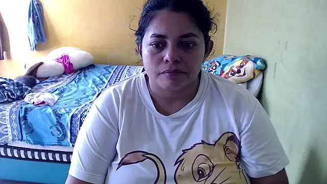 yulieth bbw online show from December 14, 2:33 pm