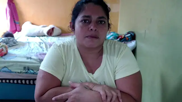 yulieth bbw online show from May 14, 11:51 am