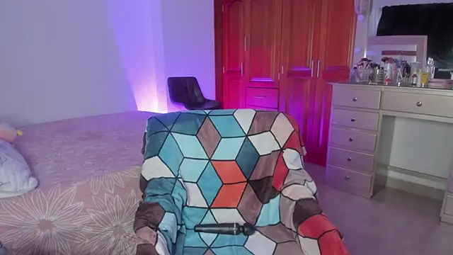 emma rules99 online show from September 17, 5:37 pm